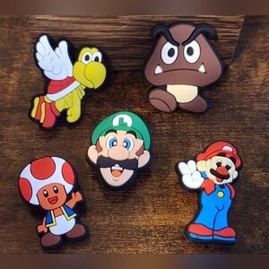 SUPER MARIO SHOE CHARMS, NWOT